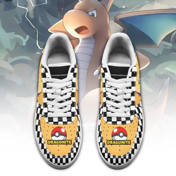 Baskets Air Force 1 Dracolosse – Pokémon – Motif damier – Image 2