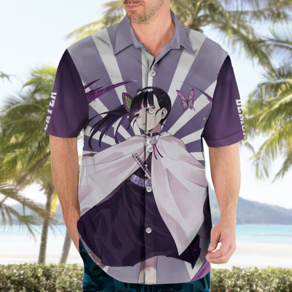 Chemise hawaïenne Kanao Tsuyuri classique - Maison Otaku – Image 3