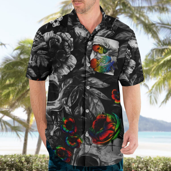 Chemise hawaïenne LGBT L’amour est notre mère - Maison Otaku – Image 3