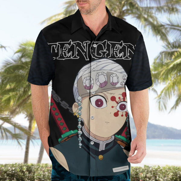 Chemise hawaïenne Tengen Uzui Visage Drôle Demon Slayer - Maison Otaku – Image 3