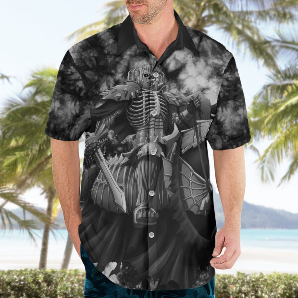 Chemise hawaïenne Chevalier Tête de Mort Berserk Grunge Anime - Maison Otaku – Image 3