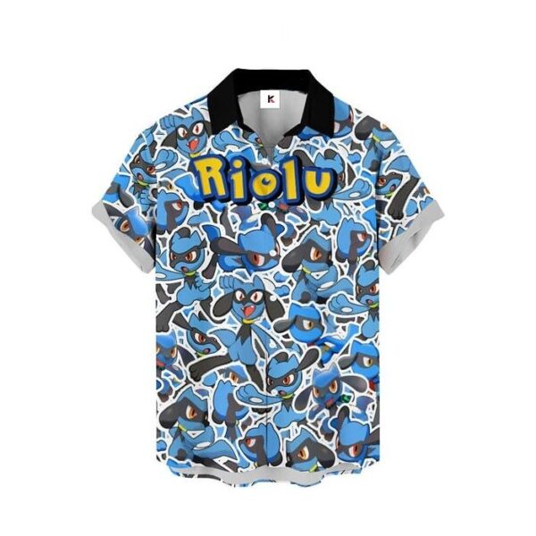 Chemise hawaïenne avec Riolu – Style tropical Pokémon - Maison Otaku – Image 2