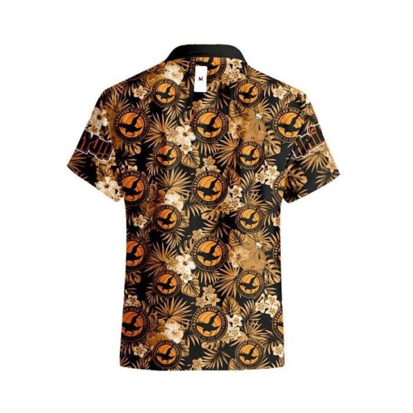 Chemise hawaïenne Fate Gorgon – Style insulaire coloré - Maison Otaku – Image 3
