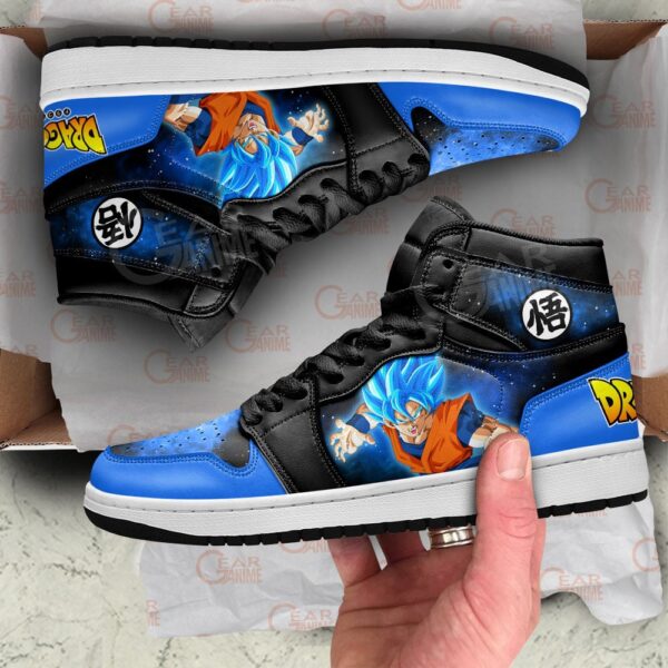 Baskets montantes Air Jordan Goku Blue – Chaussures montantes Dragon Ball – Image 4